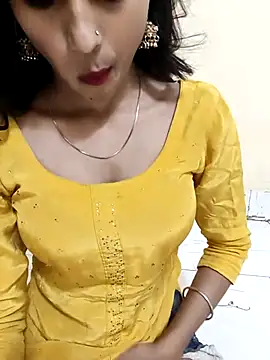 Yours-Zeenat online show from 05.09.26