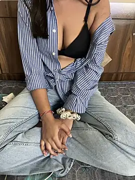 Snapshot of geetanjali_singh chatting on 04.07.26 geetanjali singh online show from 04.07.26