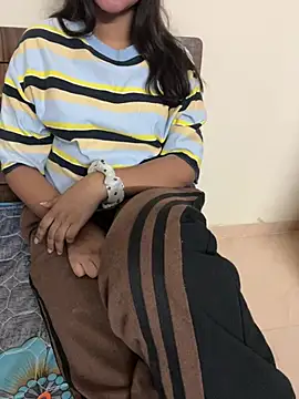 Snapshot of geetanjali_singh chatting on 04.08.26 geetanjali singh online show from 04.08.26