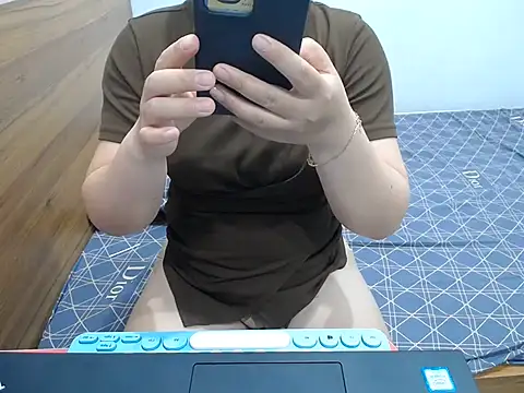 Coffee Milktea online show from 06.06.26
