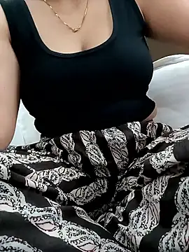 ShamaParvin online show from 01.18.26