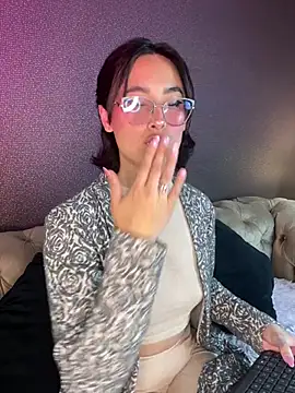 luna gv online show from 02.18.26