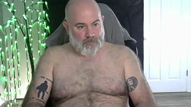 Snapshot of XJJ77x chatting on 03.25.26 XJJ77x online show from 03.25.26