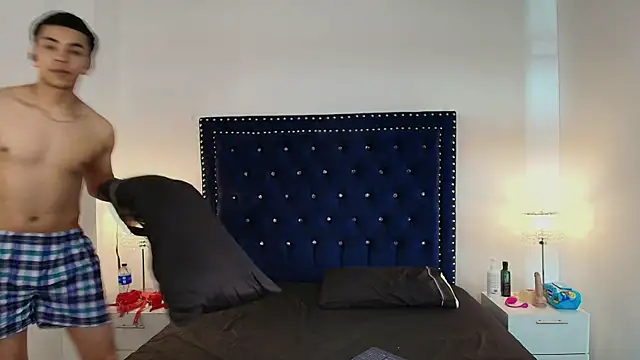 Jaden and sofia online show from 05.03.26