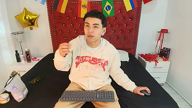 Jaden and sofia online show from 07.09.26