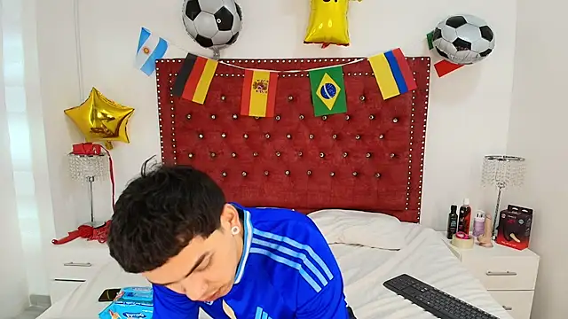Jaden and sofia online show from 07.11.26