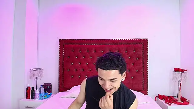 Jaden and sofia online show from 07.26.26