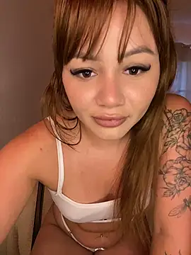 Isisbennett online show from 04.27.26