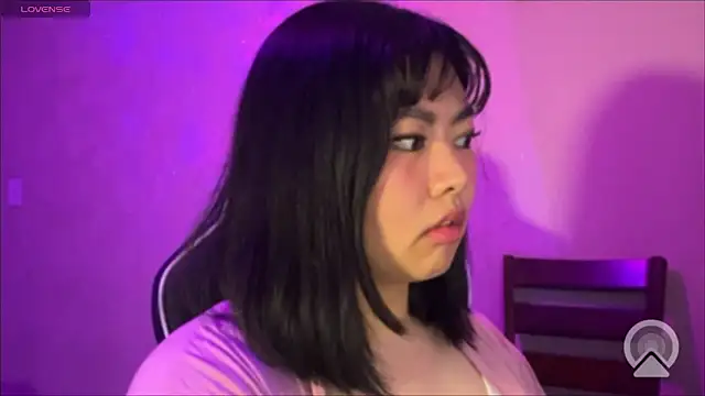 Snapshot of kuromixx444 chatting on 02.17.26 kuromixx444 online show from 02.17.26