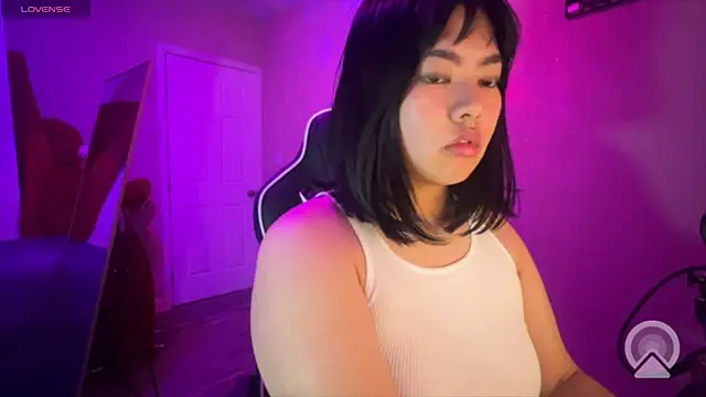 Snapshot of kuromixx444 chatting on 02.20.26 kuromixx444 online show from 02.20.26