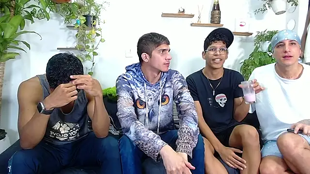 Interracial Snow Bunny online show from 02.22.26