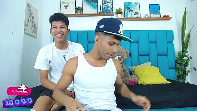 Interracial Snow Bunny online show from 04.21.26