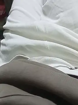 Snapshot of Fuckboyhassan chatting on 01.08.26 Fuckboyhassan online show from 01.08.26