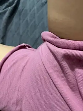 Snapshot of duyenem2k chatting on 03.31.26 duyenem2k online show from 03.31.26