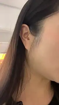 Snapshot of mo-mo-69 chatting on 04.11.26 mo-mo-69 online show from 04.11.26