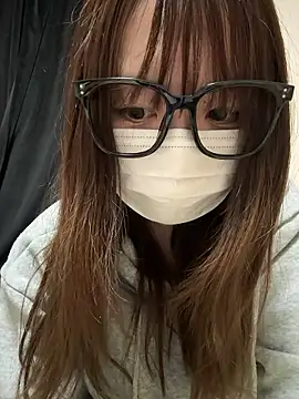 Snapshot of rena__snow chatting on 03.16.26 rena snow online show from 03.16.26