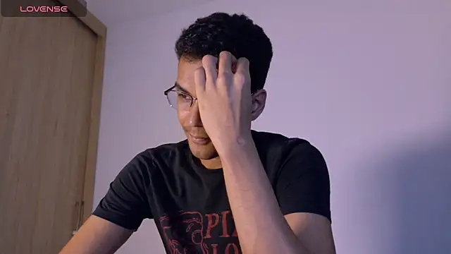 Pikashu7u7 online show from 03.15.26