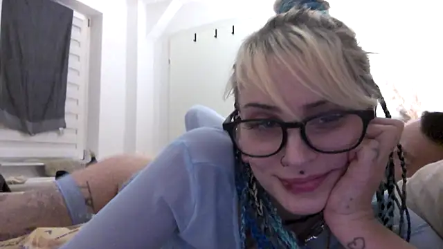 Snapshot of RealB25 chatting on 01.08.26 RealB25 online show from 01.08.26