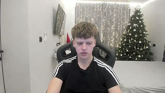 Snapshot of bonekoambalabu chatting on 02.04.26 bonekoambalabu online show from 02.04.26