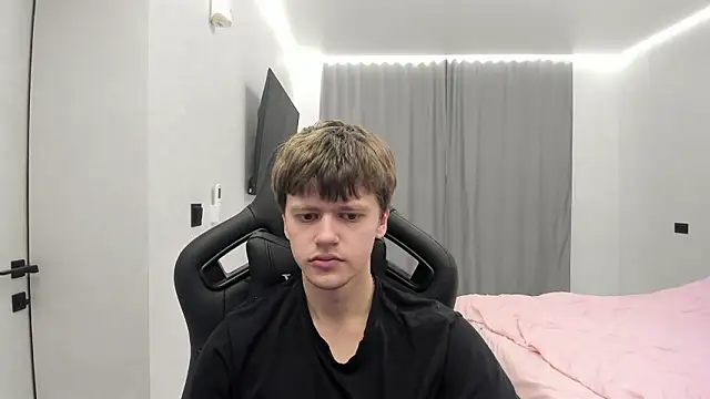 Snapshot of bonekoambalabu chatting on 03.15.26 bonekoambalabu online show from 03.15.26