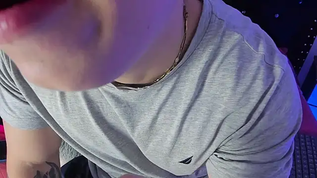 Liam saint online show from 04.24.26