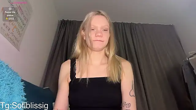 Bl1ssfulSof1 online show from 02.21.26