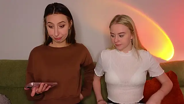 Snapshot of Mimipaws chatting on 01.09.26 Mimipaws online show from 01.09.26