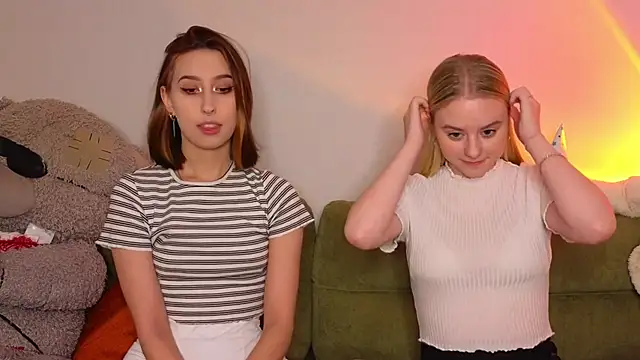 Snapshot of Mimipaws chatting on 01.16.26 Mimipaws online show from 01.16.26