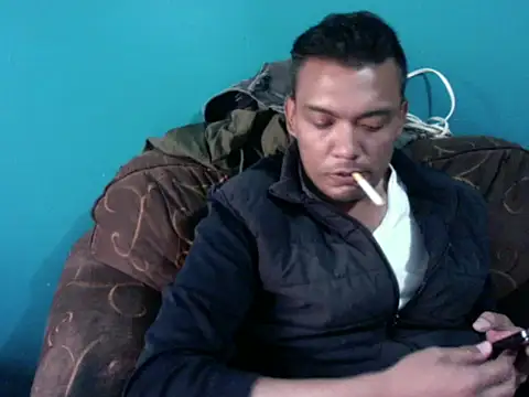 latinomoreno95 online show from 05.08.26