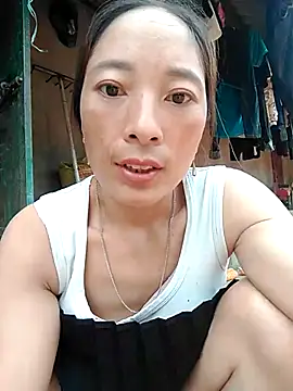 Snapshot of muamua99 chatting on 07.17.26 muamua99 online show from 07.17.26