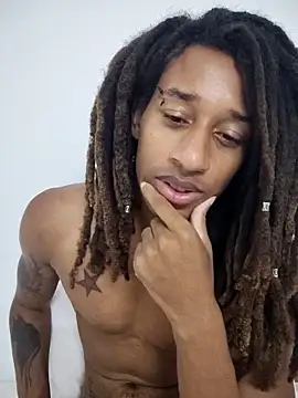 Snapshot of InfernalHazze chatting on 04.01.26 InfernalHazze online show from 04.01.26