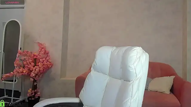 Snapshot of Marie_Hayes chatting on 05.20.26 Marie Hayes online show from 05.20.26