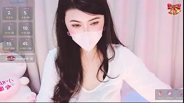 Snapshot of 1-Emma-1 chatting on 04.25.26 1-Emma-1 online show from 04.25.26