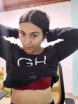 Snapshot of Emily_Gree chatting on 03.28.26 Emily Gree online show from 03.28.26