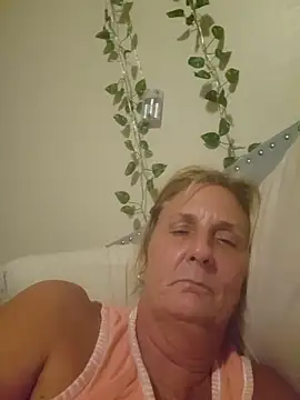 HotAzMilf online show from 06.15.26