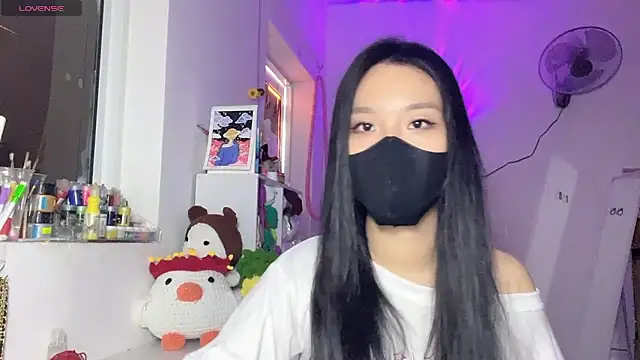 Tieu-May online show from 04.24.26