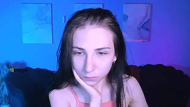 sweetie chloe  online show from 02.10.26