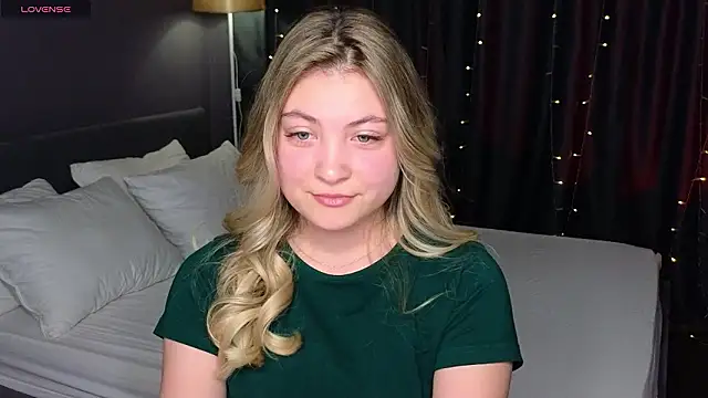 Angel  Grace online show from 01.17.26