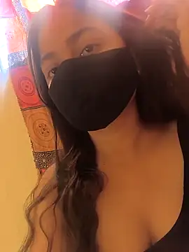 Snapshot of Sakshi-Aditi chatting on 02.10.26 Sakshi-Aditi online show from 02.10.26