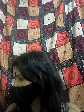 Snapshot of Sakshi-Aditi chatting on 02.25.26 Sakshi-Aditi online show from 02.25.26