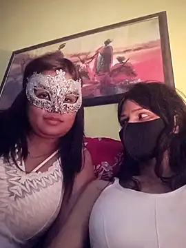 Snapshot of Sakshi-Aditi chatting on 04.02.26 Sakshi-Aditi online show from 04.02.26