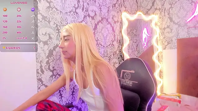 Snapshot of IRINA_TAY1 chatting on 03.02.26 IRINA TAY1 online show from 03.02.26