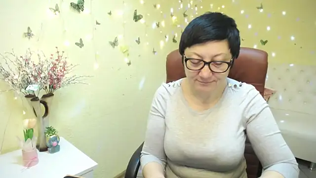 EmilyL0ve online show from 04.26.26
