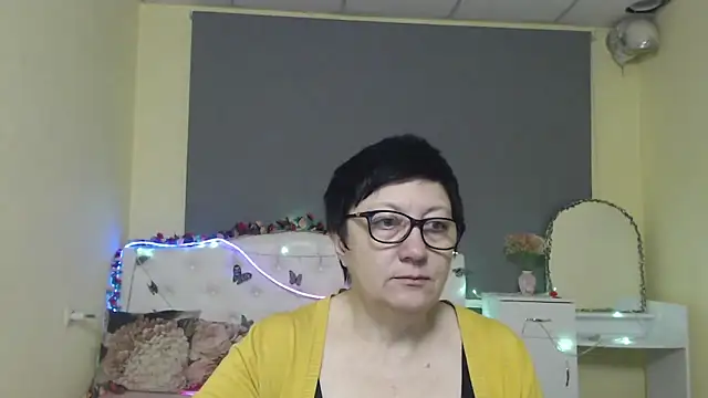 EmilyL0ve online show from 05.01.26