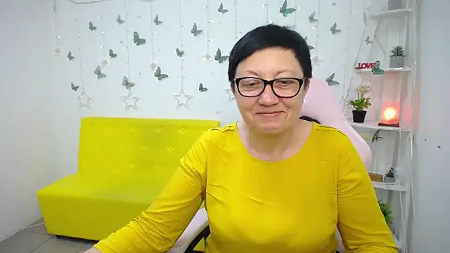 EmilyL0ve online show from 05.20.26