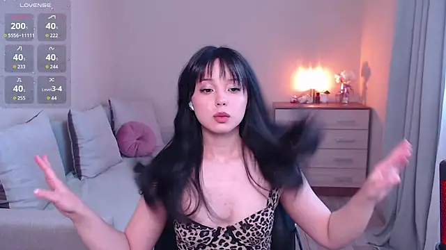 Snapshot of lia_hetty chatting on 02.18.26 lia hetty online show from 02.18.26