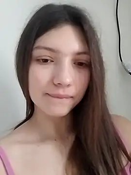 Snapshot of LunaTori456 chatting on 01.08.26 LunaTori456 online show from 01.08.26