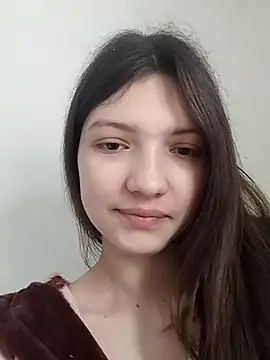 Snapshot of LunaTori456 chatting on 03.04.26 LunaTori456 online show from 03.04.26