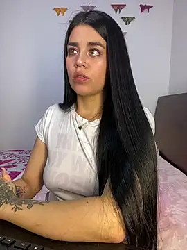 Snapshot of sophyy_white chatting on 02.02.26 sophyy white online show from 02.02.26