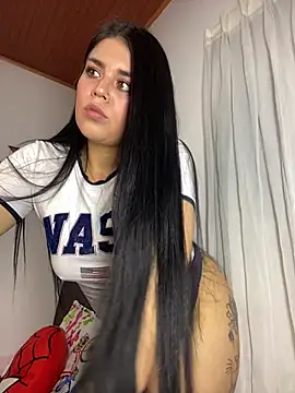 sophyy white online show from 04.27.26